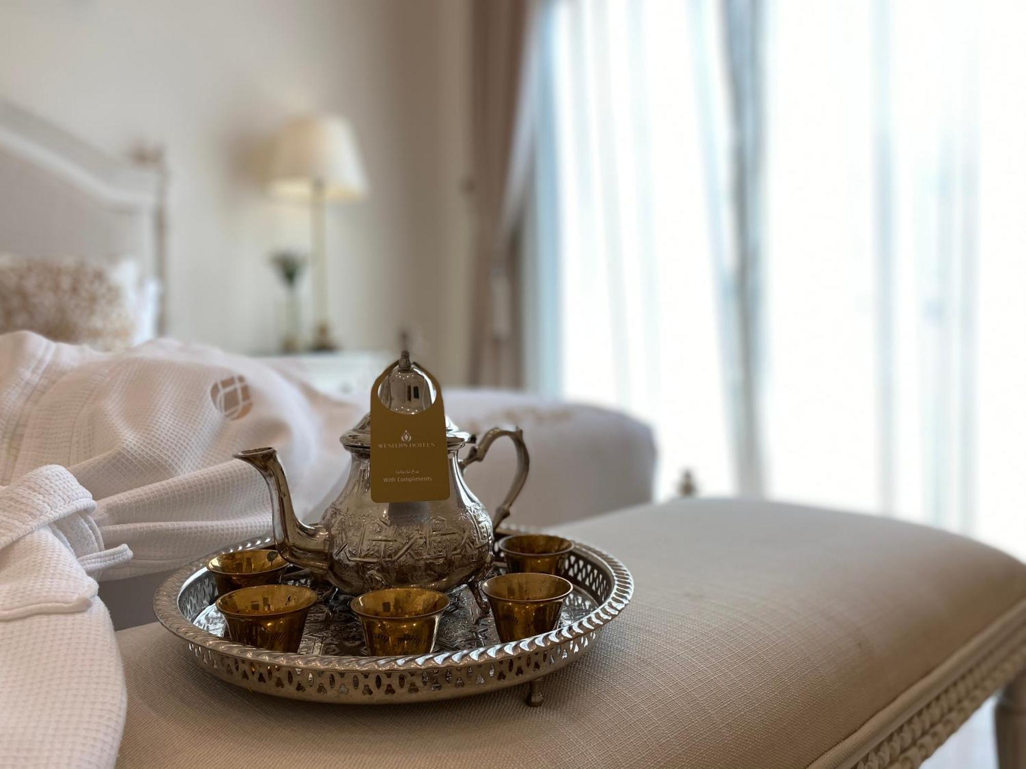 Western Hotel - Madīnat Zāyid Εξωτερικό φωτογραφία