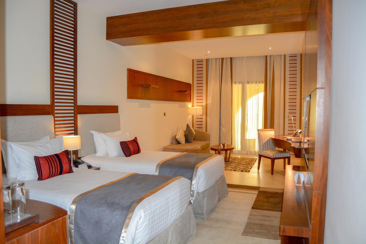 Western Hotel - Madīnat Zāyid Εξωτερικό φωτογραφία
